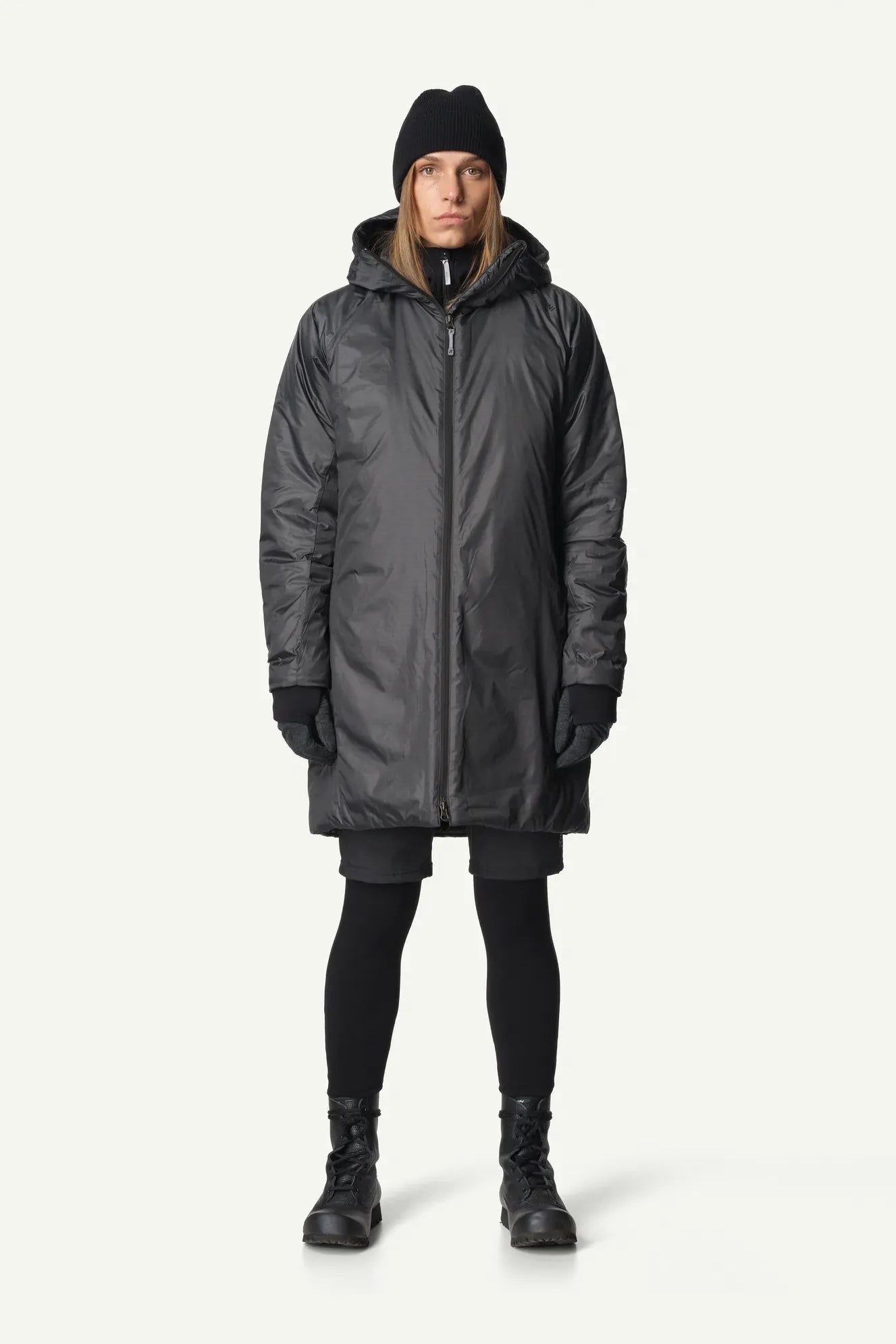820028_900_100_Women_Dunfri_Parka_true_black_c_low