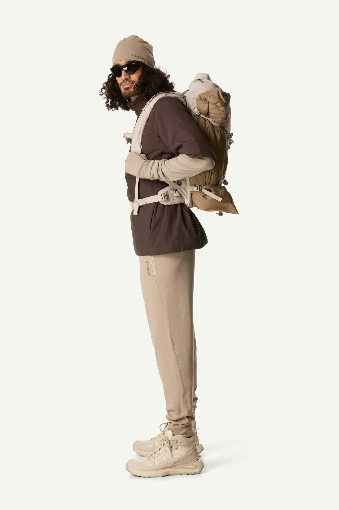 830006_I05_102_Men_Outright_Pants_foggy_brown_c_low