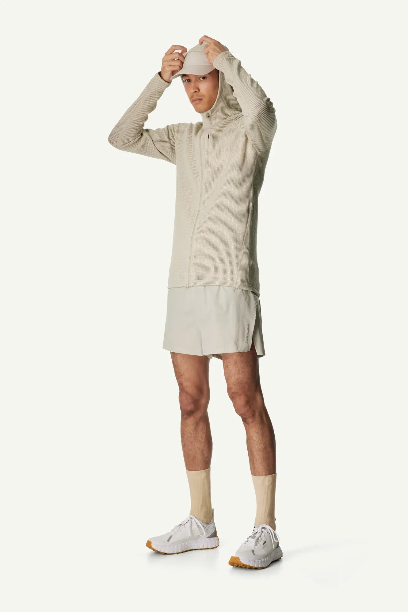 830011_H28_100_Men_Pace_Flow_Houdi_greenish_gray_A675_c_low