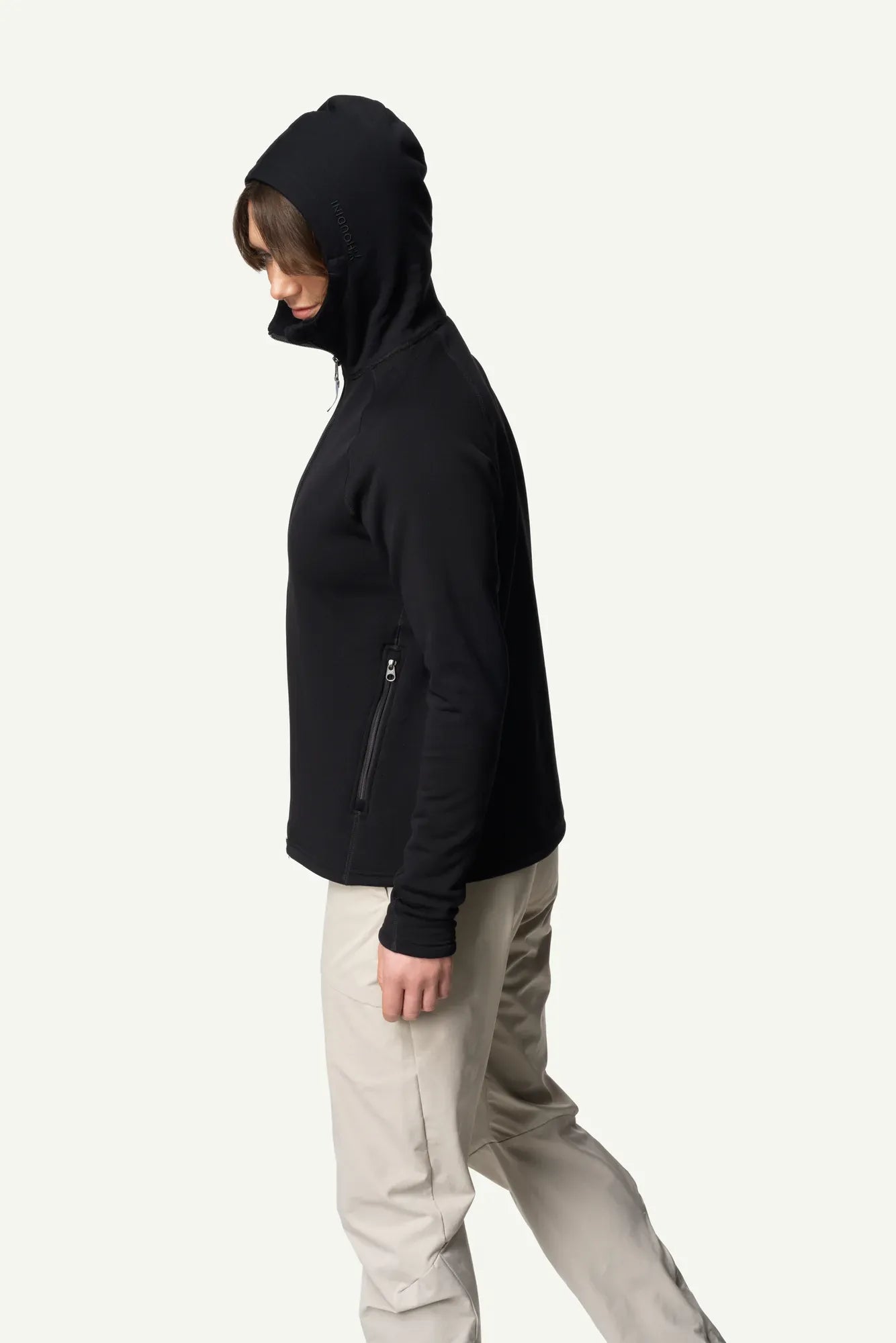 830018_900_201_Women_Power_Up_Houdi_true_black_B121_c_low