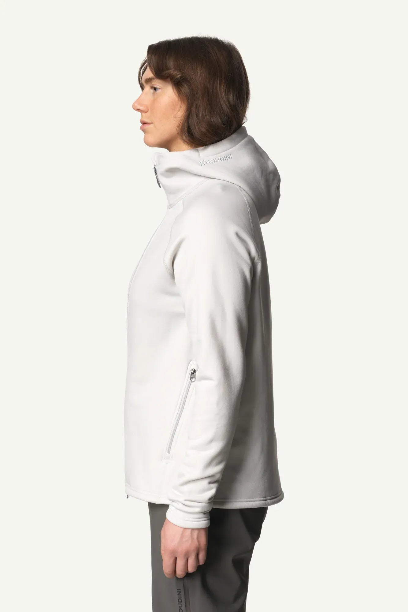 830018_G66_201_Women_Power_Up_Houdi_a_touch_of_gray_B121_c_low