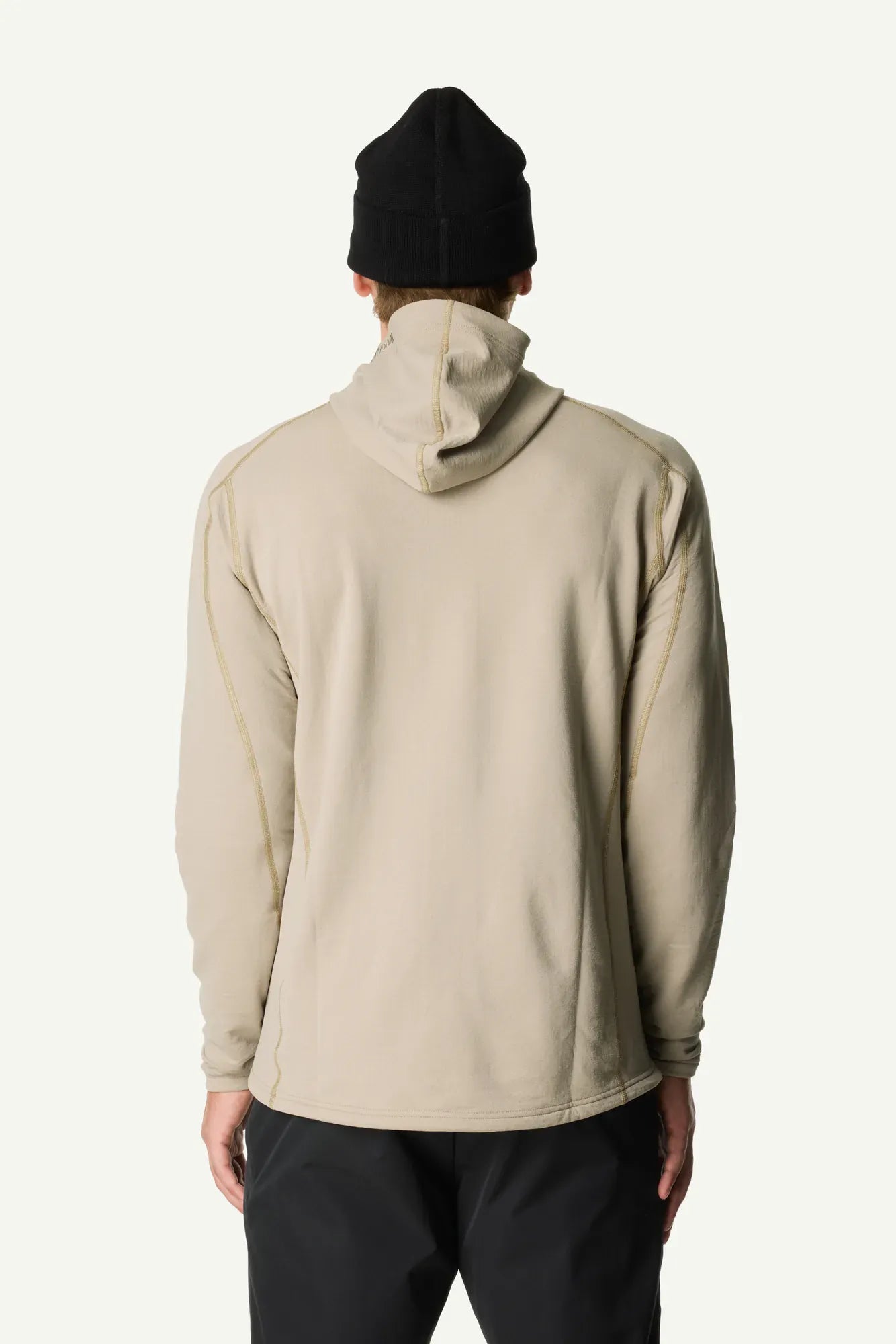 830036_H31_202_Men_Aero_Houdi_powder_green_c_low