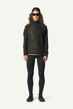 830046_900_100_Women_Pace_Flow_Half_Zip_true_black_C459_c_low