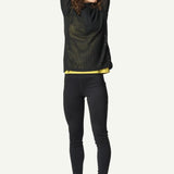 830046_900_102_Women_Pace_Flow_Half_Zip_true_black_C459_c_low