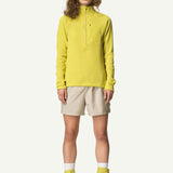 830046_F23_101_Women_Pace_Flow_Half_Zip_be_the_light_green_C459_c_low