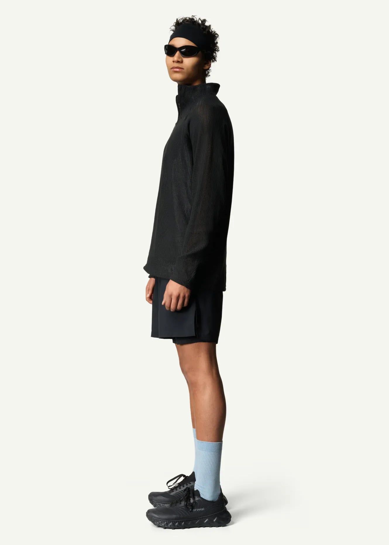 830047_900_101_Men_Pace_Flow_Half_Zip_true_black_c_low