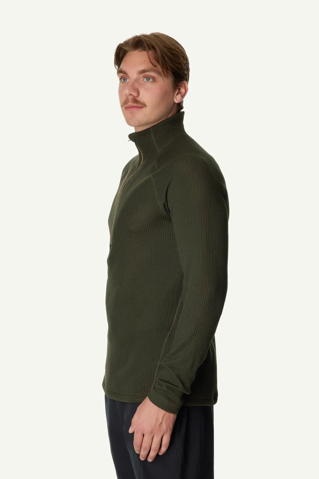 830047_H29_201_Men_Pace_Flow_Half_Zip_green_illusion_A372_c_low