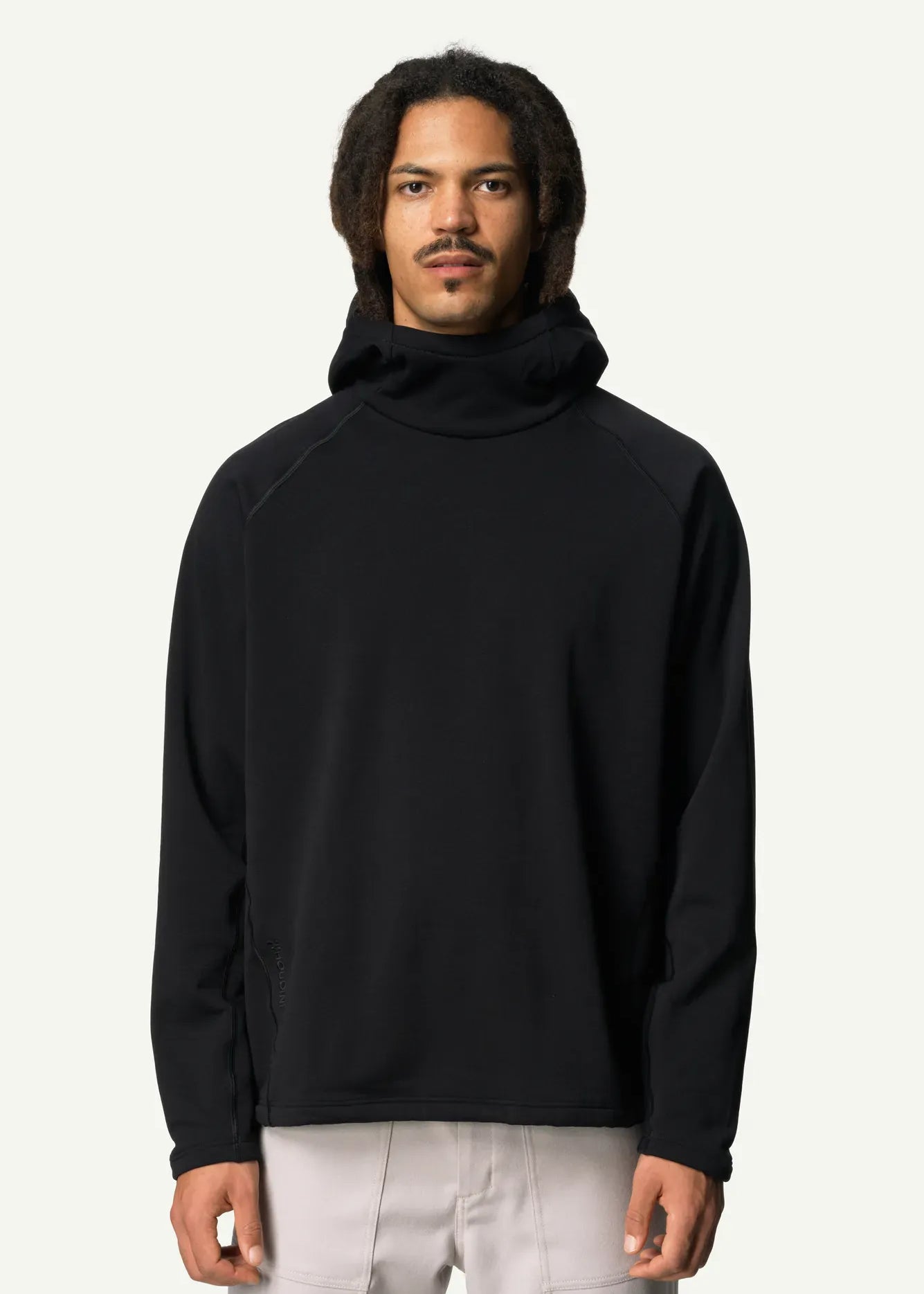 830057_900_200_Men_Boxer_Houdi_true_black_B491_c_low