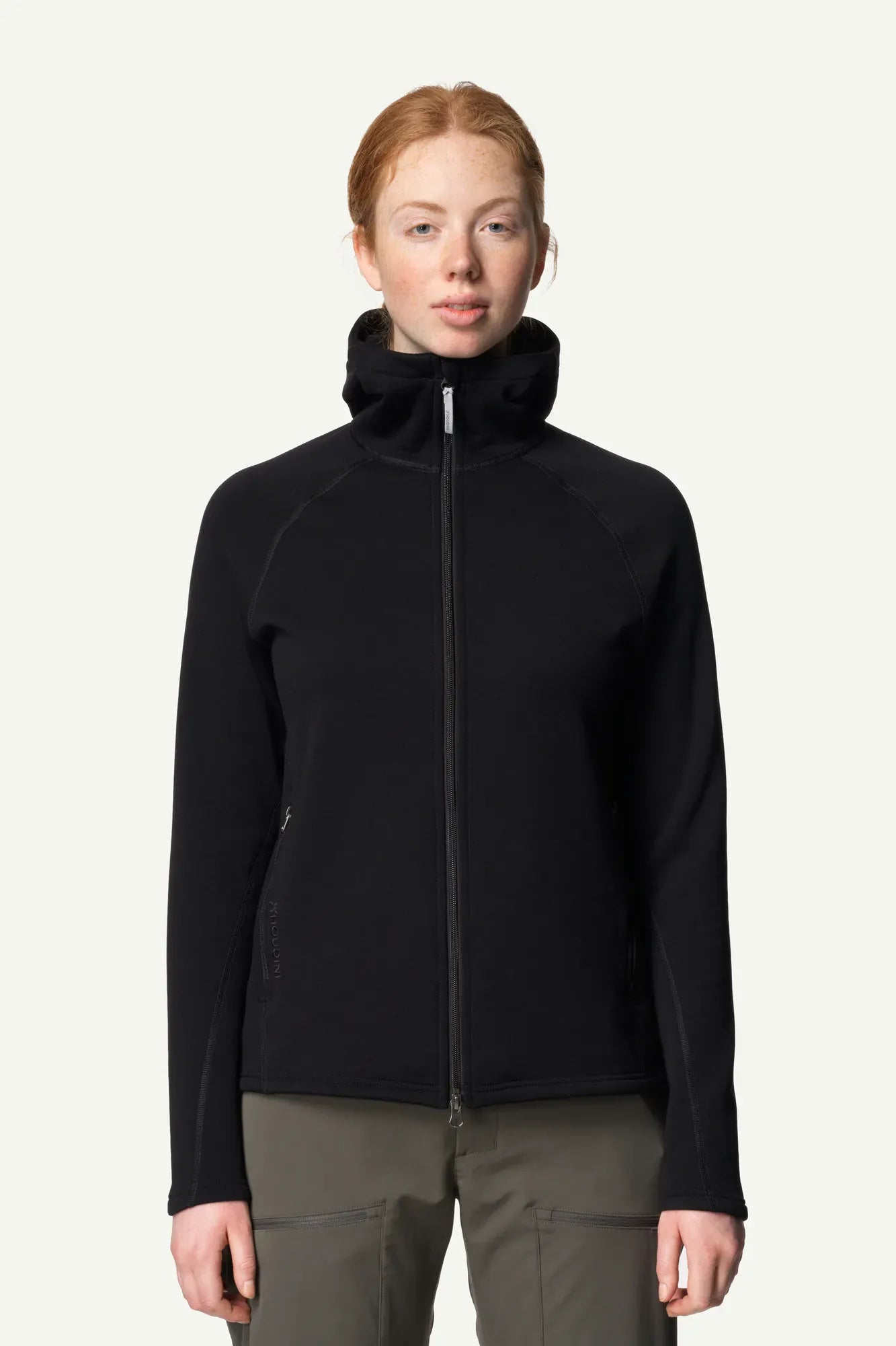 830067_900_200_Women_Power_Up_Jacket_true_black_c_low
