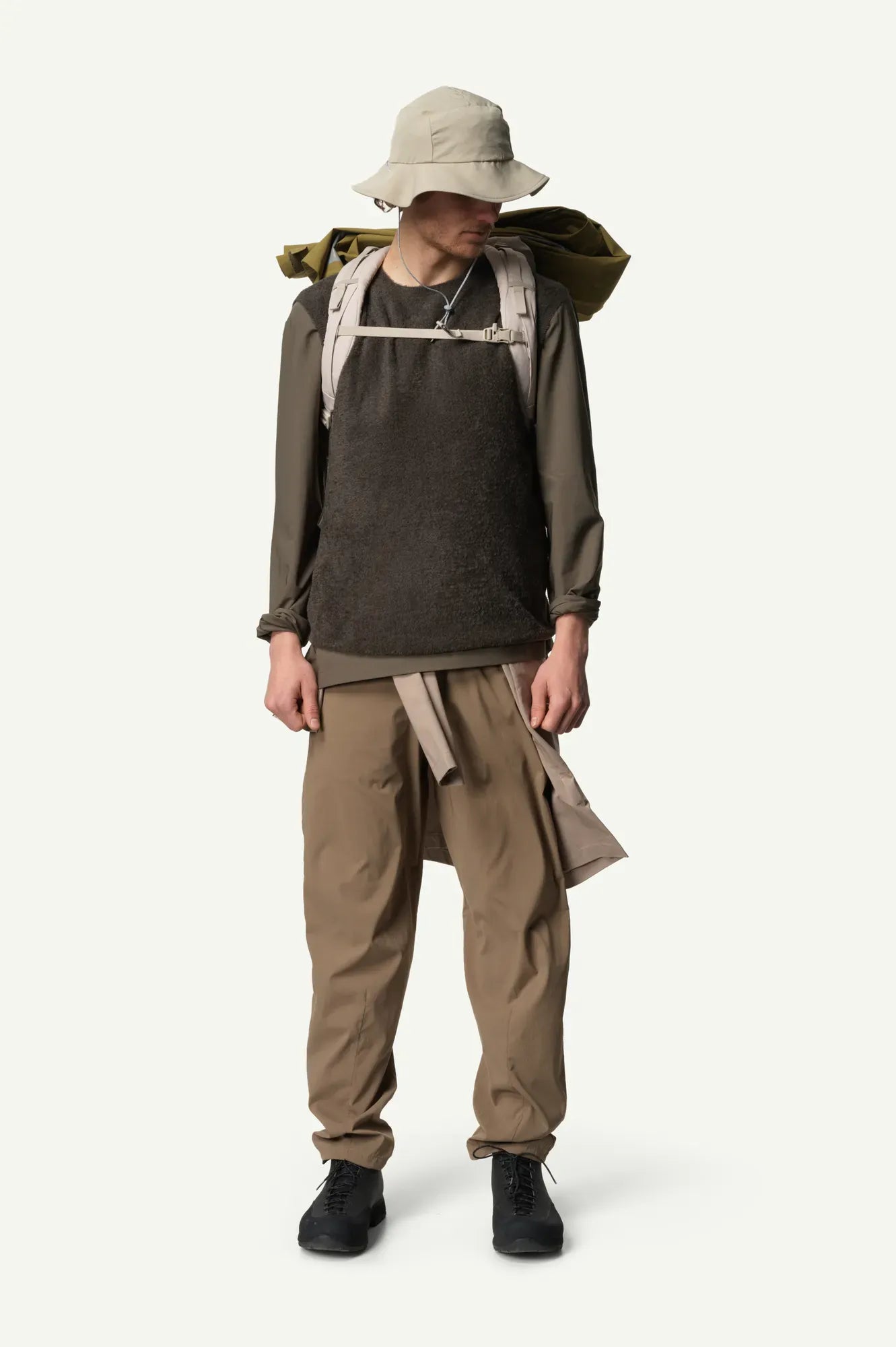 830073_H29_102_Men_Lykan_Vest_green_illusion_c_low