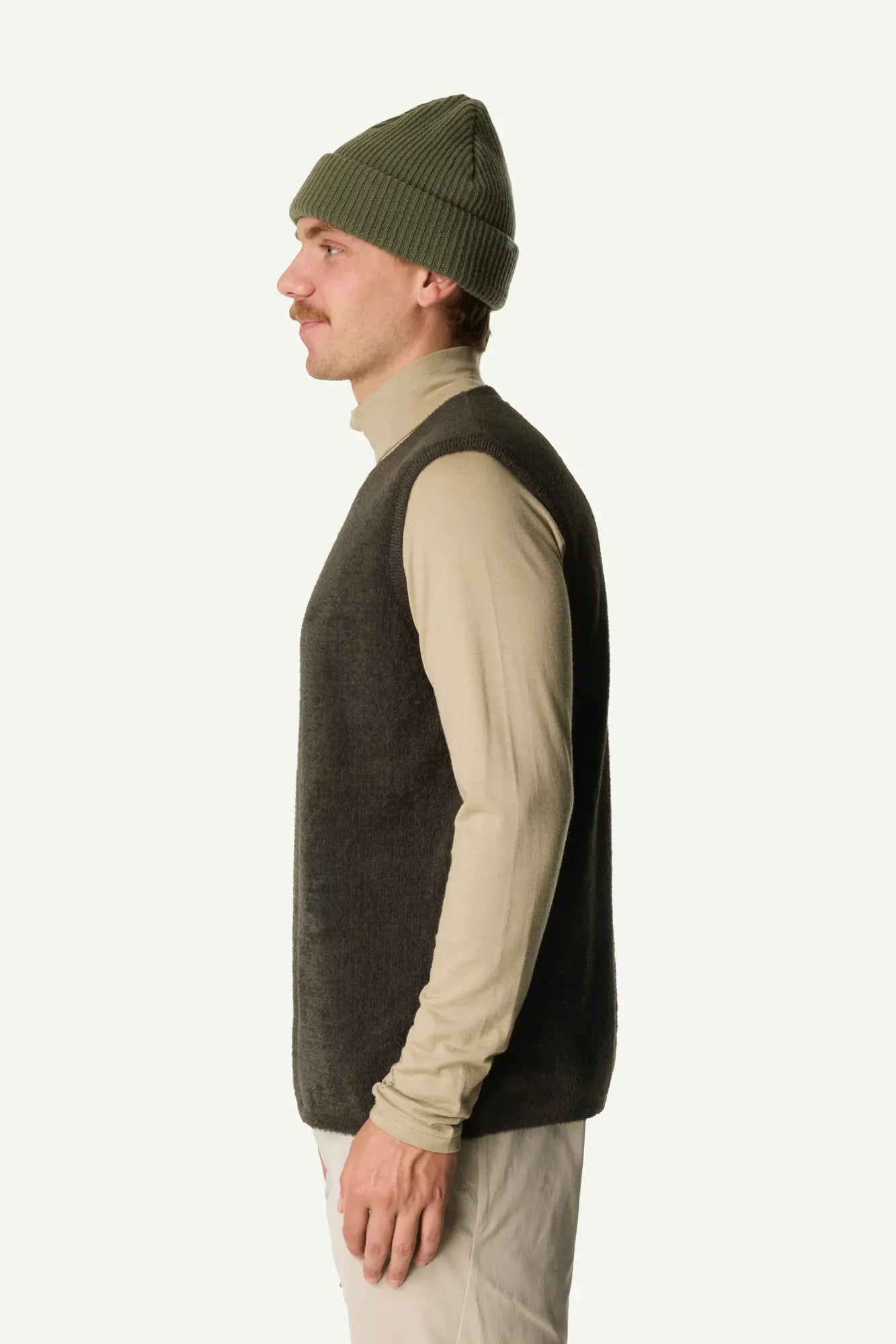 830073_H29_201_Men_Lykan_Vest_green_illusion_c_low