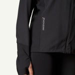 840005_900_607_Men_Pace_Wind_Jacket_true_black_c_low