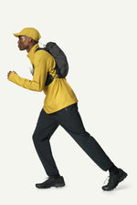 840005_F22_102_Men_Pace_Wind_Jacket_gone_green_C115_c_low