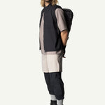 840007_900_103_Men_Pace_Hybrid_Vest_true_black_c_low