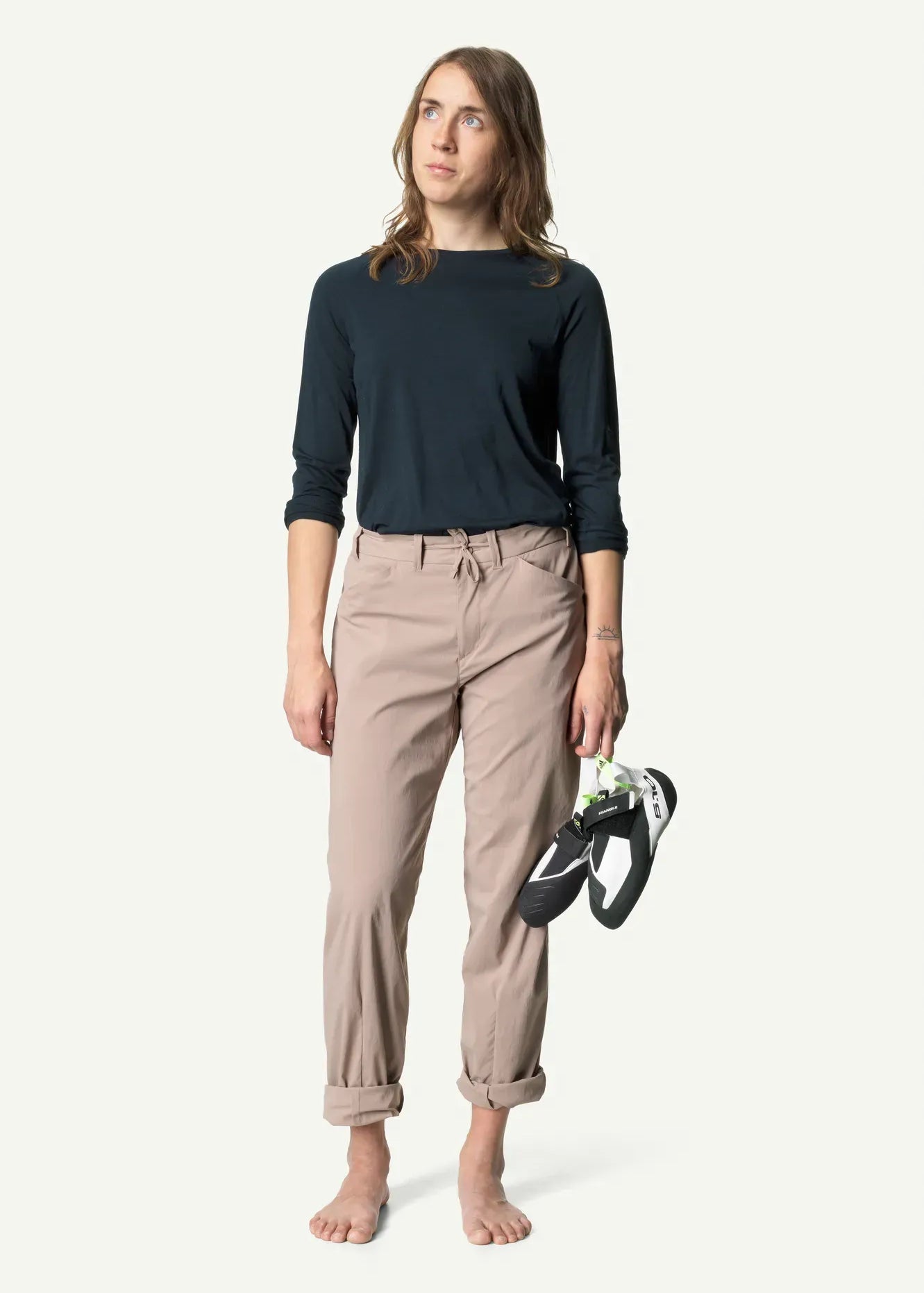 840030_703_101_Women_Desoli_Light_Crew_blue_illusion_c_low