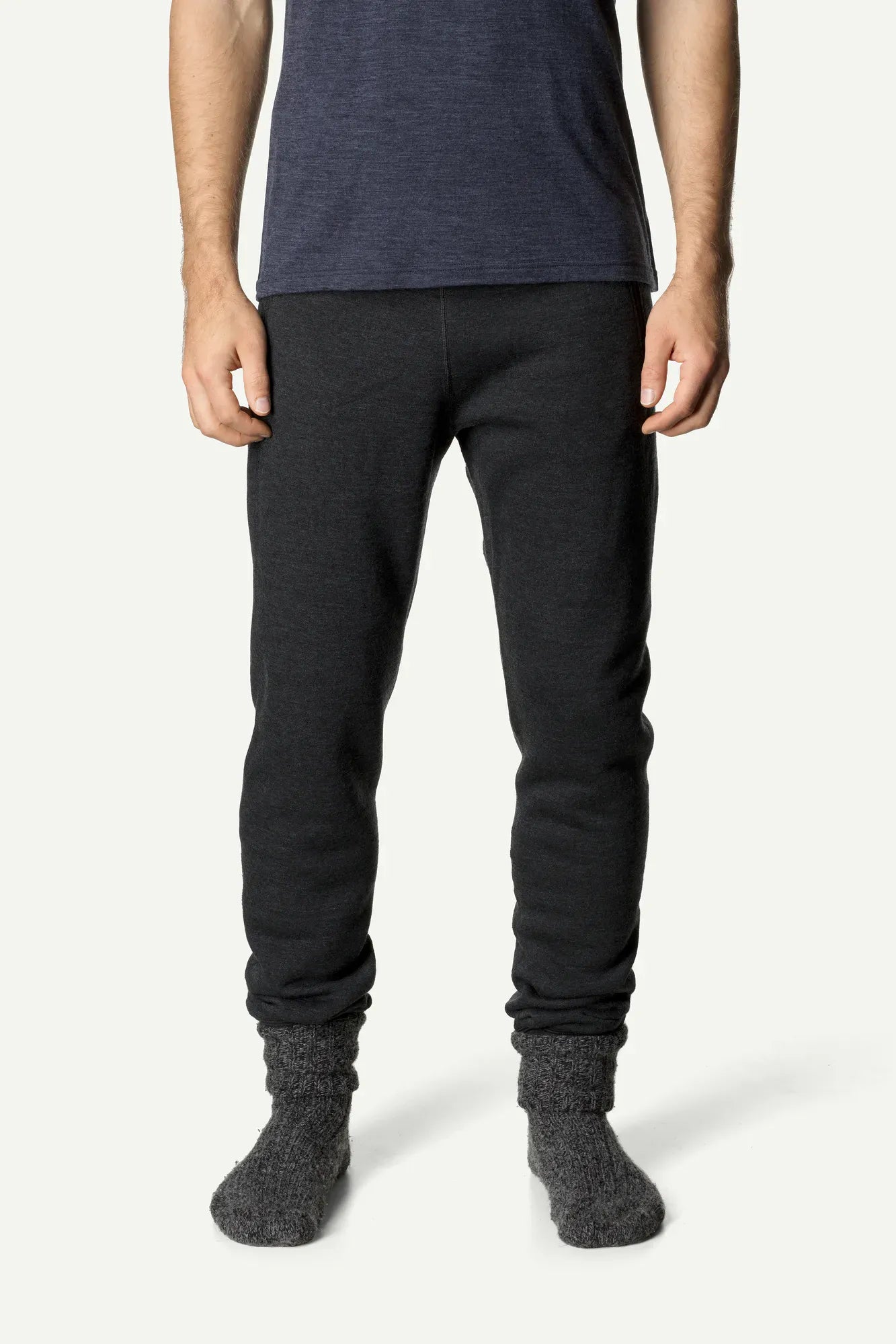 840031_900_200_Men_Alto_Pants_true_black_c_low
