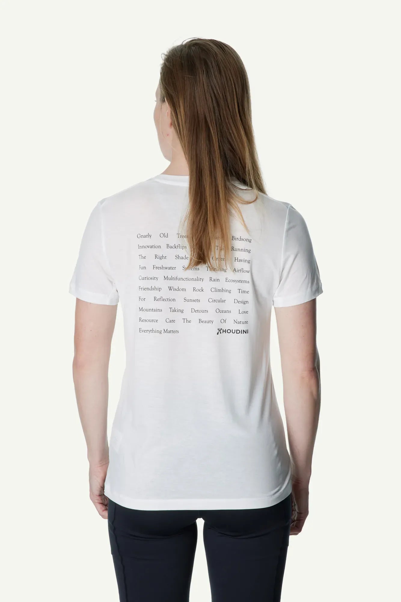 840046_H89_202_Women_Tree_Message_Tee_powderday_white_em_manifesto_A100_c_low