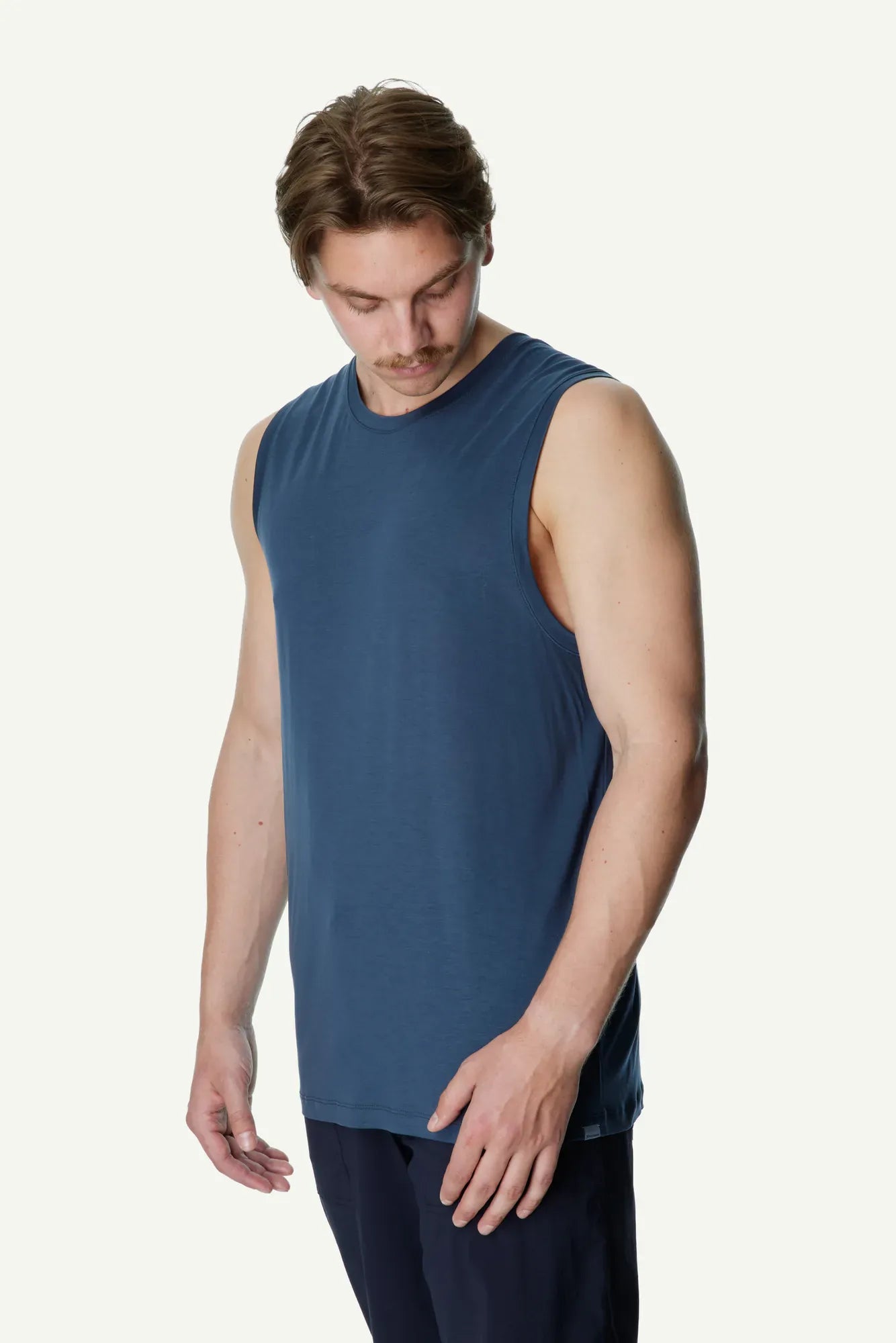840047_700_201_Men_Tree_Tank_big_bang_blue_A372_c_low