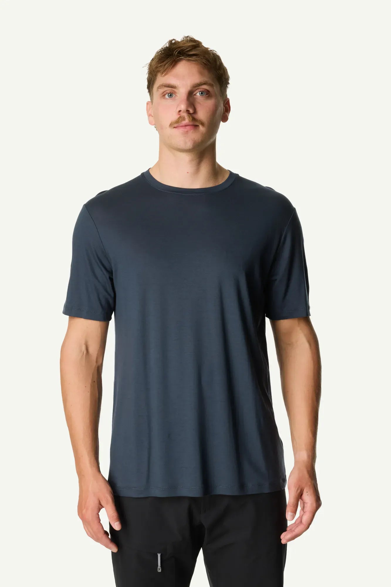840049_H86_200_Men_Tree_Message_Tee_big_bang_blue_wave_c_low