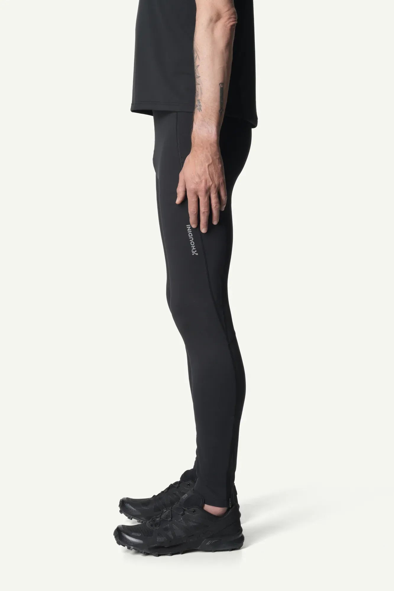 840052_900_201_Men_Pace_Trail_Tights_true_black_C121_c_low
