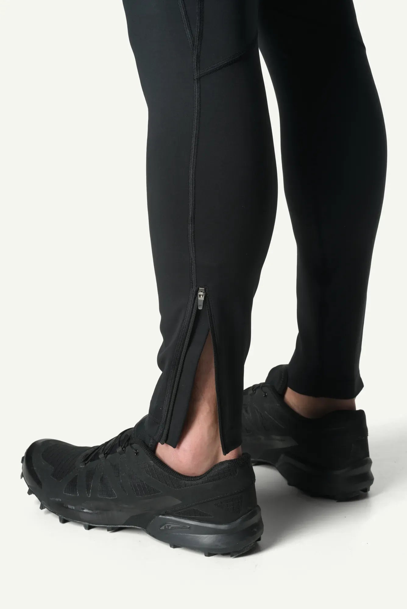 840052_900_206_Men_Pace_Trail_Tights_true_black_c_low