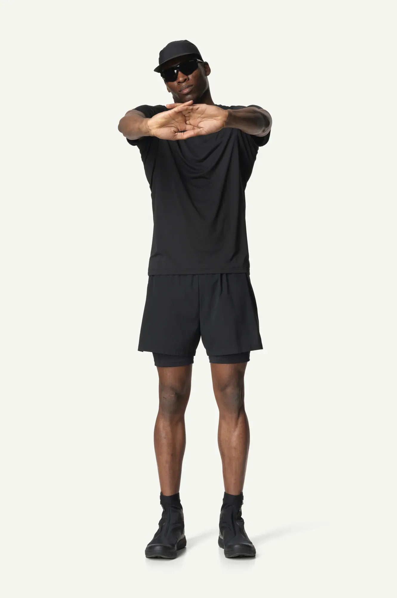 840058_900_104_Men_Pace_Trail_Shorts_true_black_C115_c_low