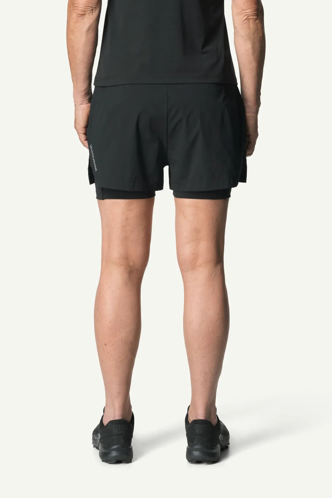840059_900_202_Women_Pace_Trail_Shorts_true_black_C473_c_low