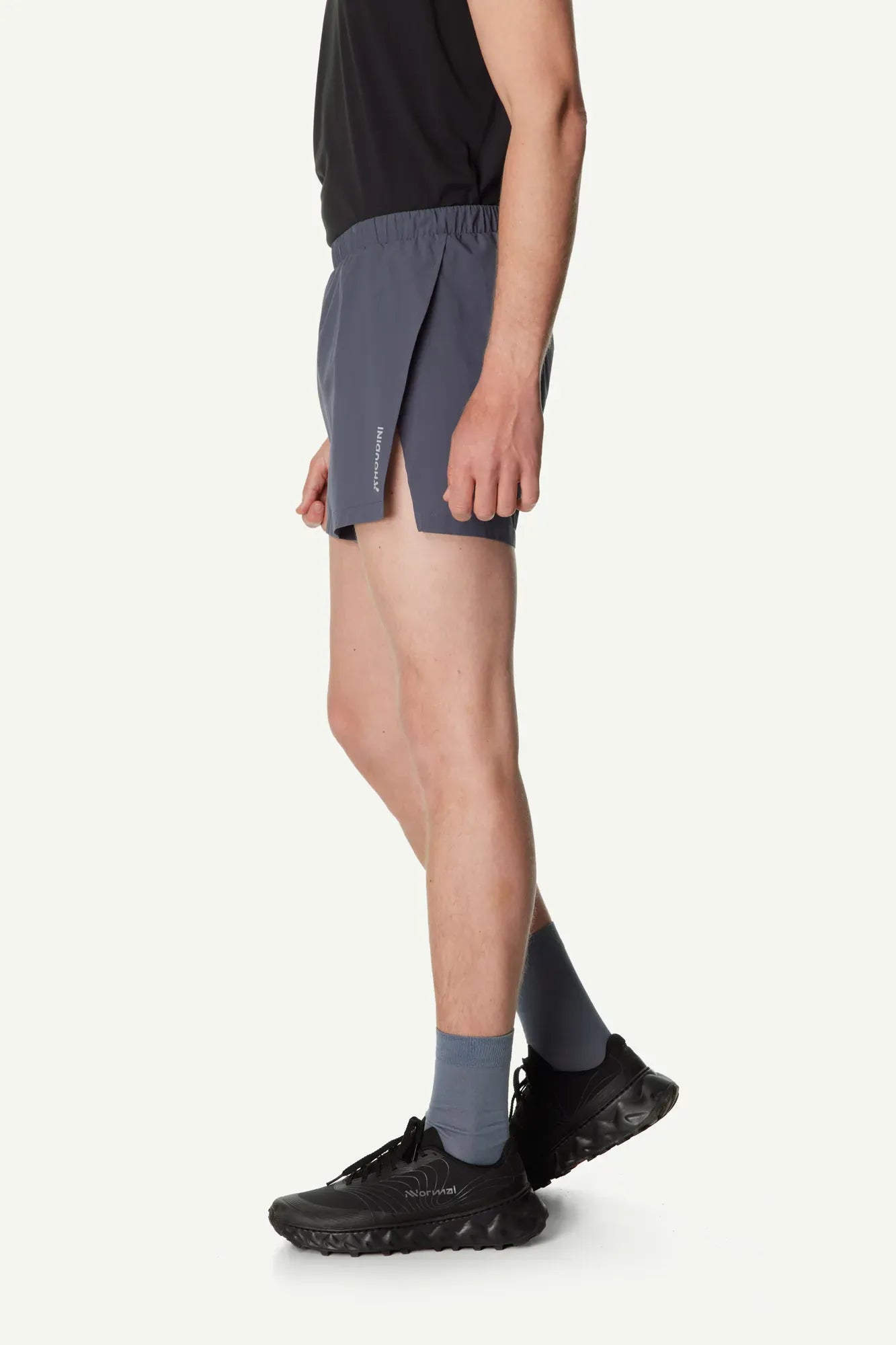840061_A33_202_Men_Pace_Split_Shorts_hombre_blue_A390_c_low
