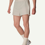 840061_H28_200_Men_Pace_Split_Shorts_greenish_gray_A390_c_low