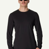 840063_900_201_Men_Pace_Air_LS_Tee_true_black_A372_c_low