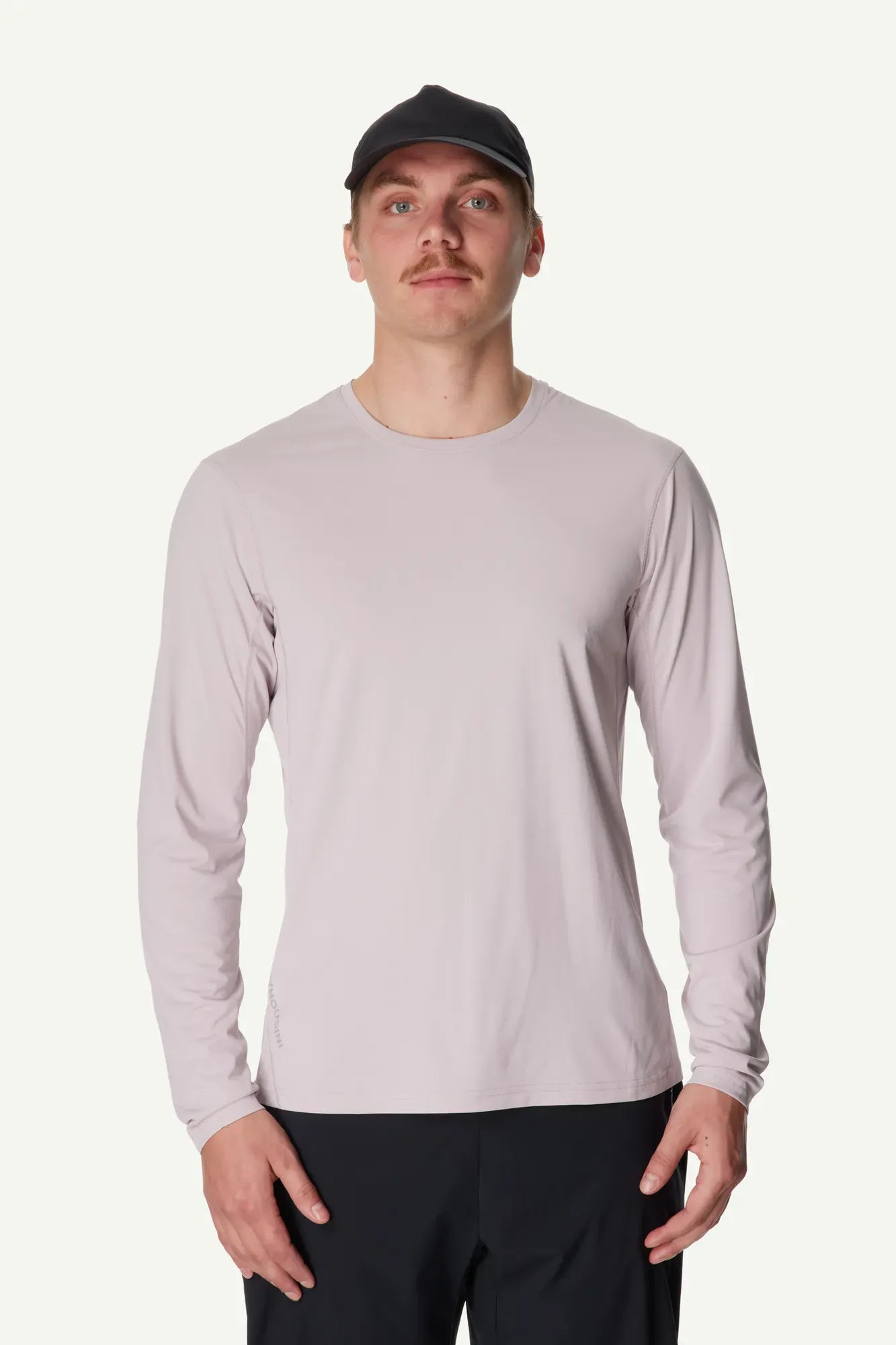 840063_H30_200_Men_Pace_Air_LS_Tee_silver_purple_A372_c_low