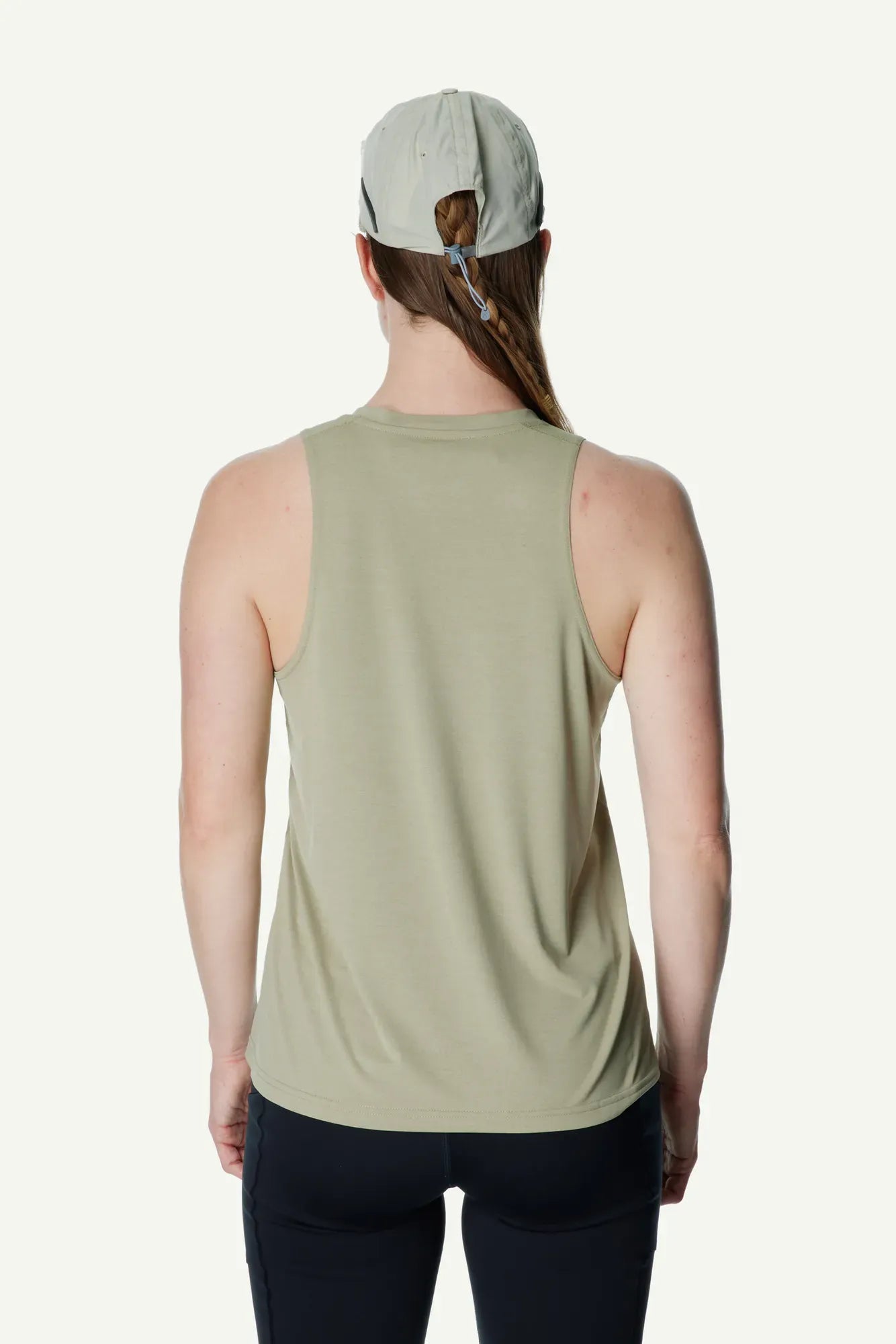 840067_H31_202_Women_Pace_Air_Tank_powder_green_A100_c_low