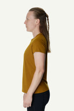 840068_G65_201_Women_Pace_Air_Tee_greenish_gold_A100_c_low
