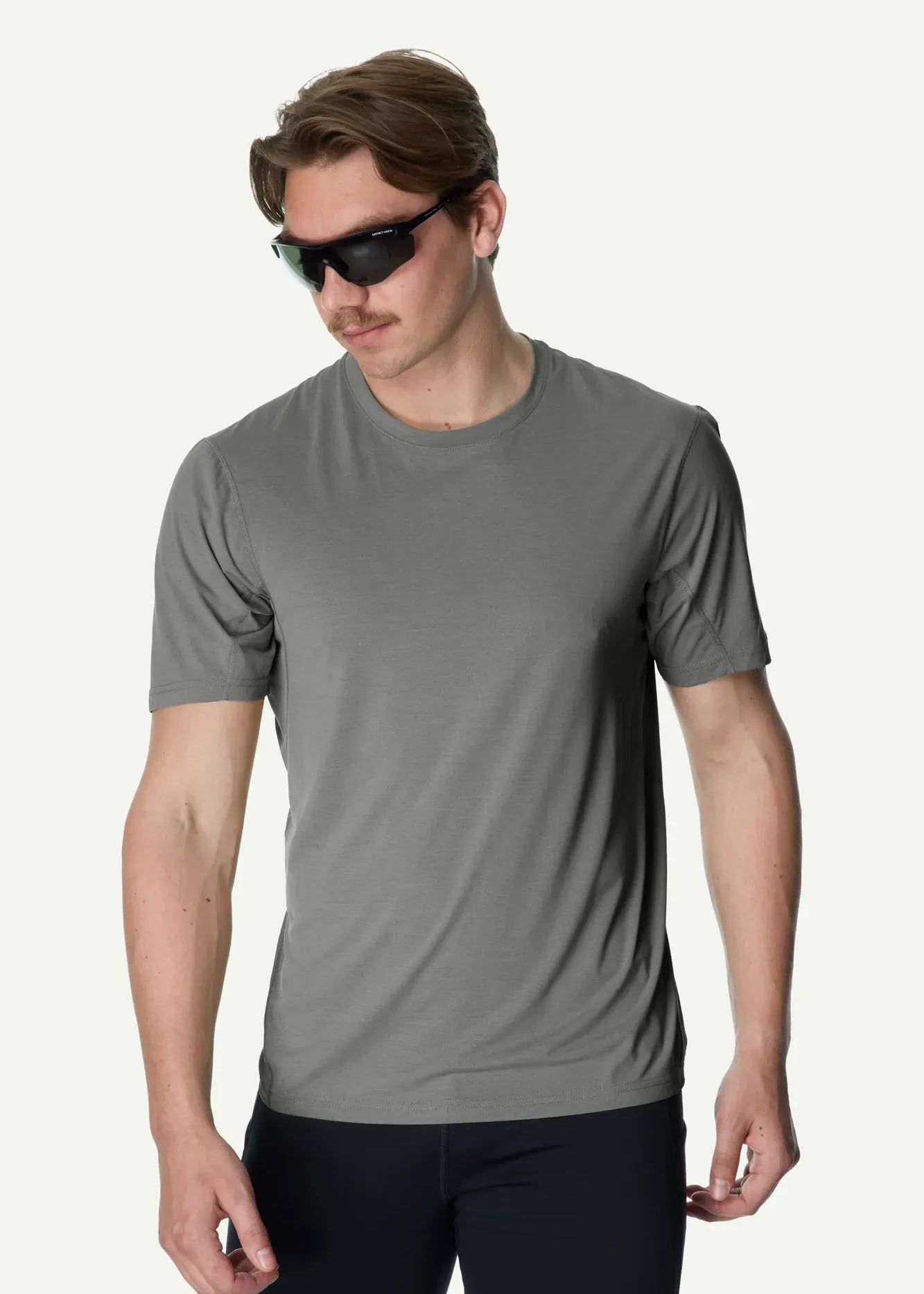 840069_696_200_Men_Pace_Air_Tee_geyser_grey_c_low