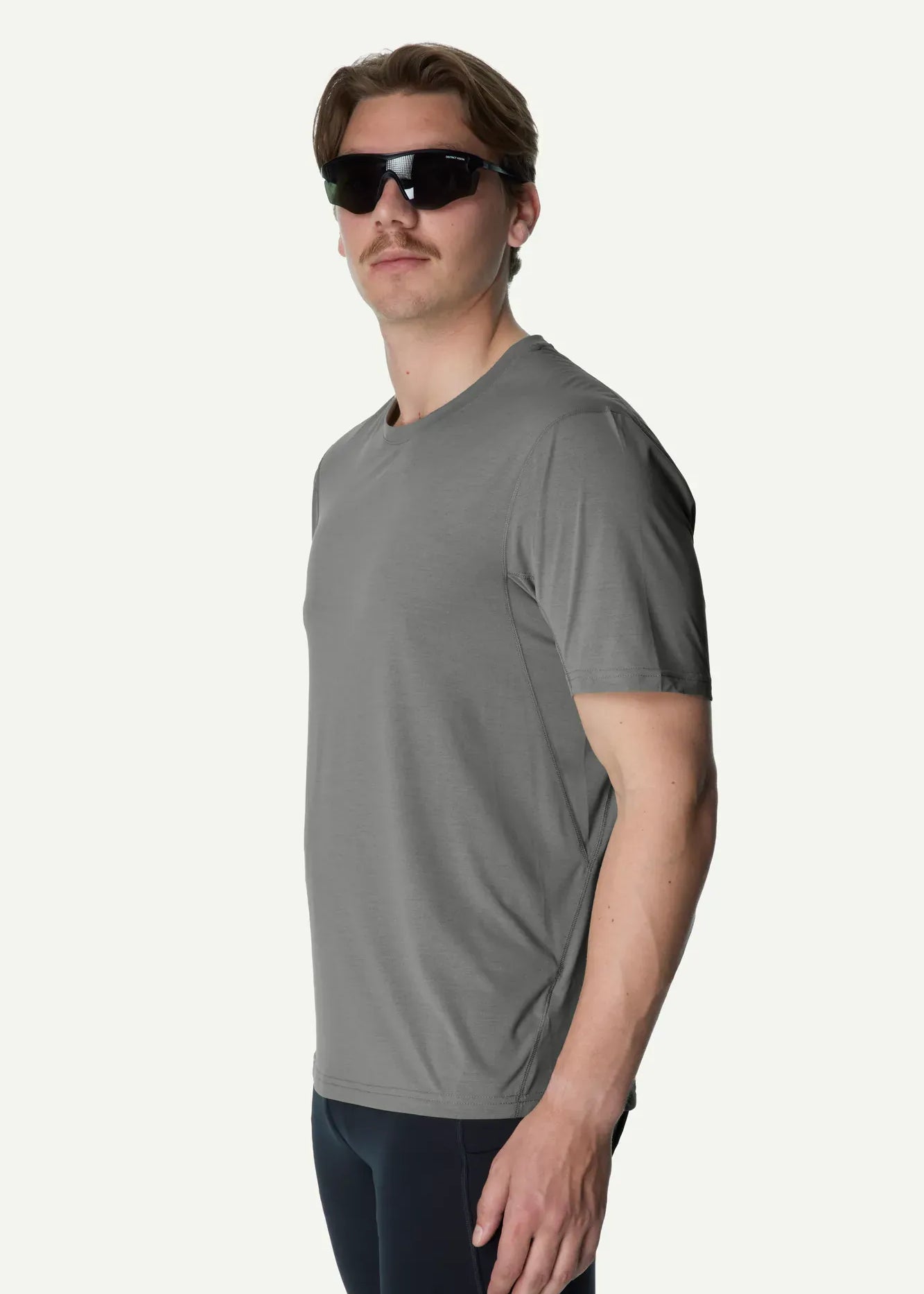 840069_696_201_Men_Pace_Air_Tee_geyser_grey_c_low