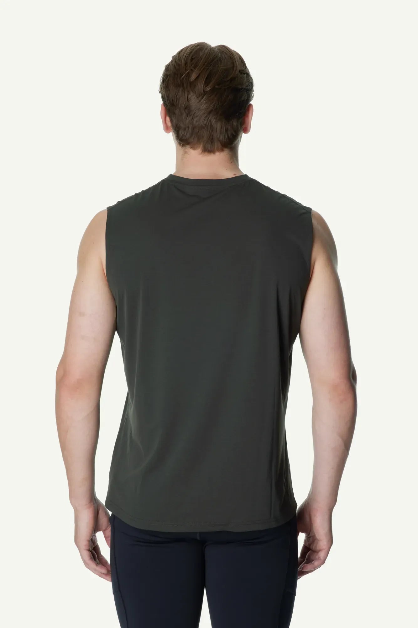 840070_H29_202_Men_Pace_Air_Tank_green_illusion_A372_c_low