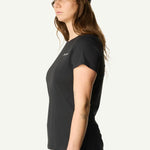 840072_G69_201_Women_Pace_Air_Message_Tee_true_black_houdini_logo_c_low