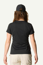 840072_G69_202_Women_Pace_Air_Message_Tee_true_black_houdini_logo_c_low