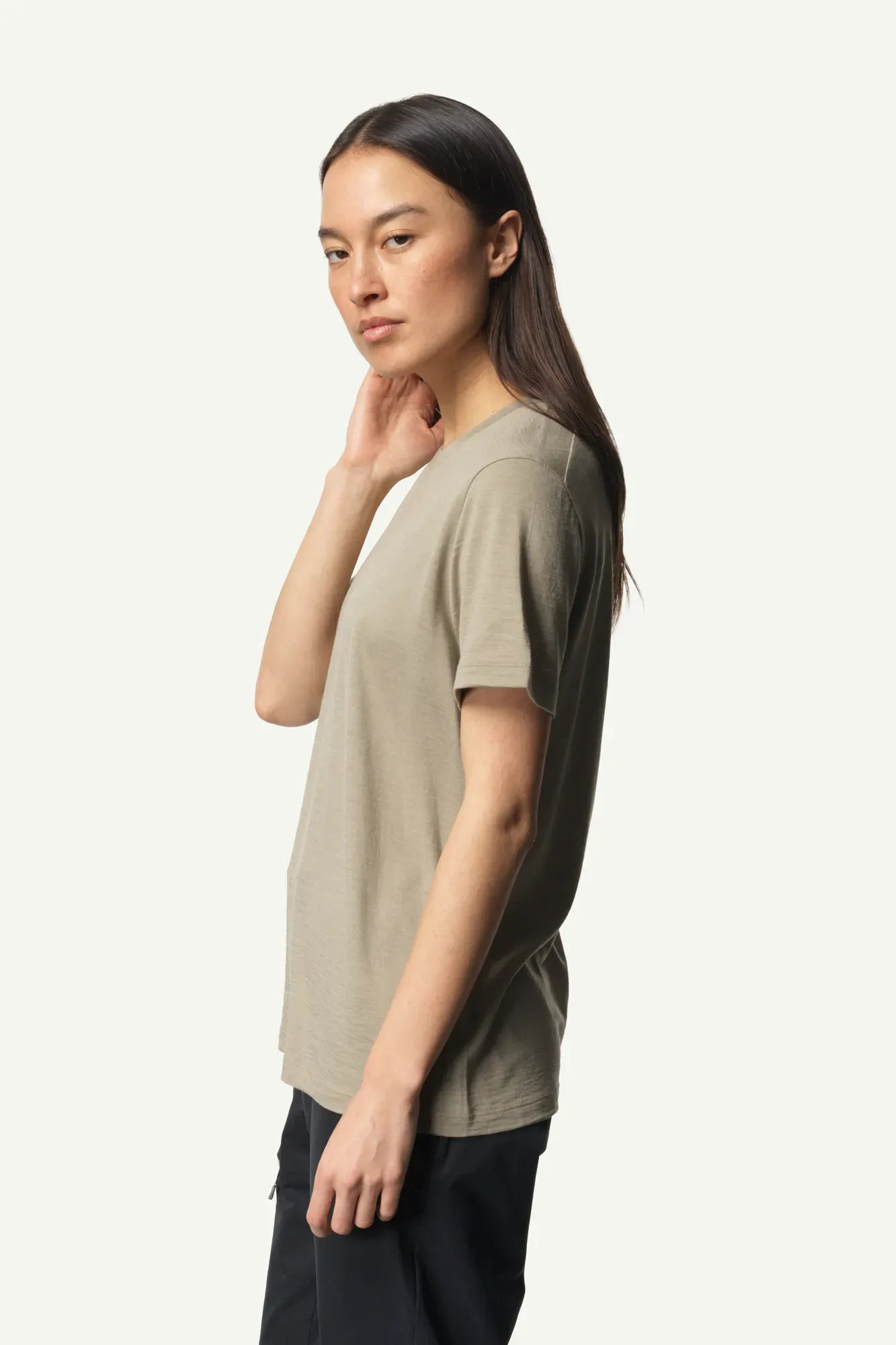840080_H31_300_Women_Puremerino_Tee_powder_green_c_low