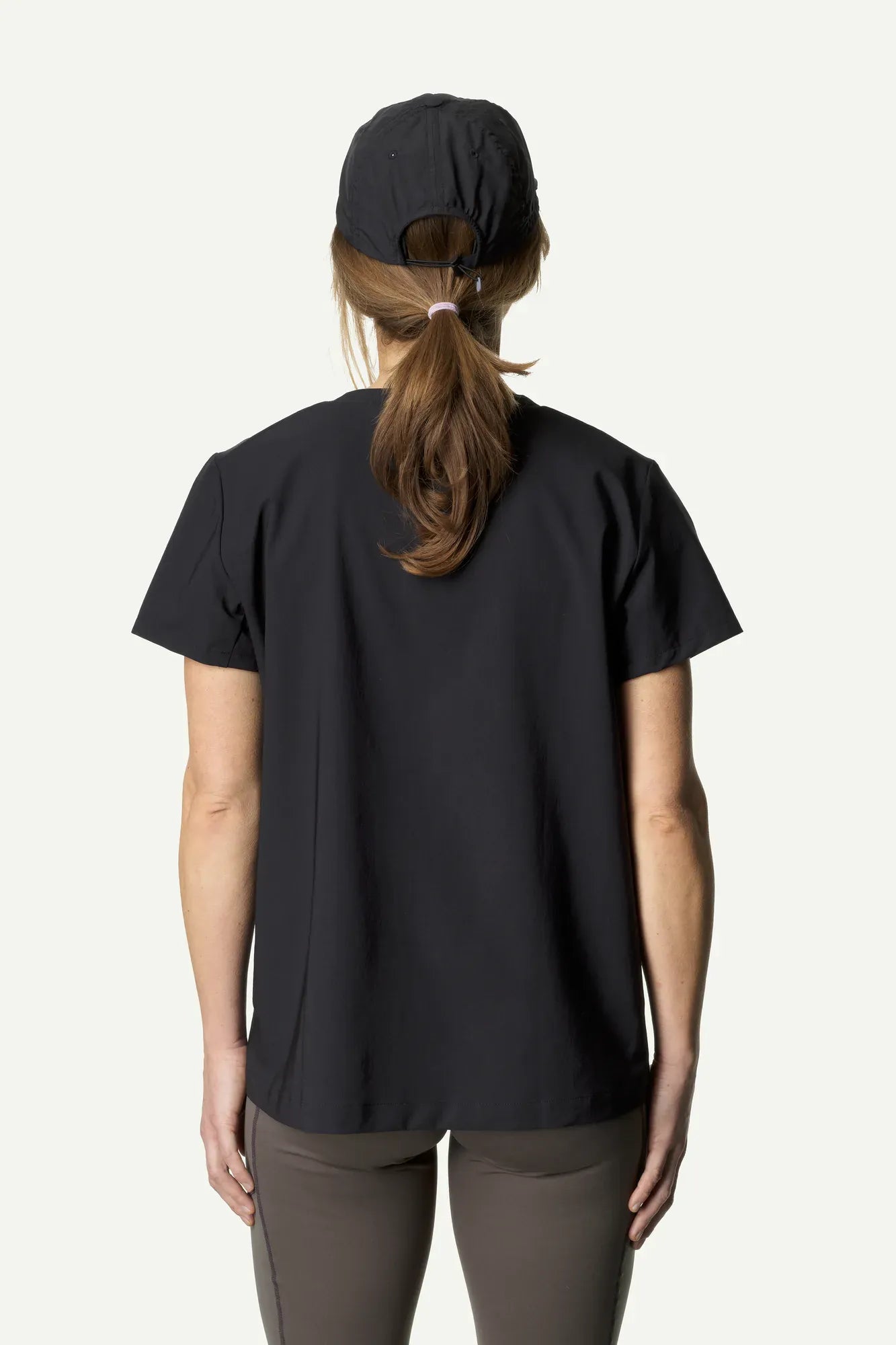 840097_900_202_Women_Cover_Tee_true_black_c_low