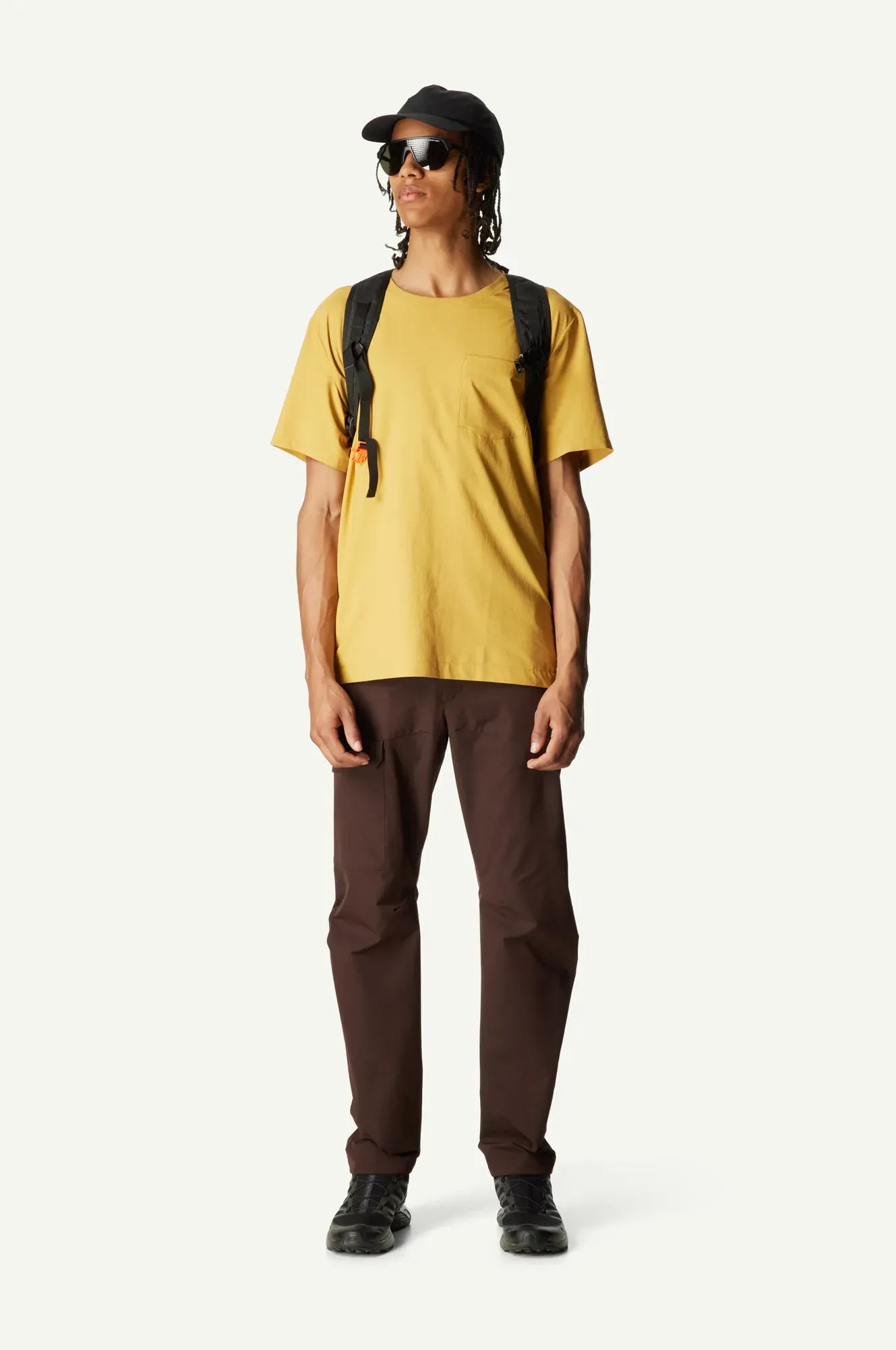 840098_H33_100_Men_Cover_Tee_II_golden_fields_A815_c_low