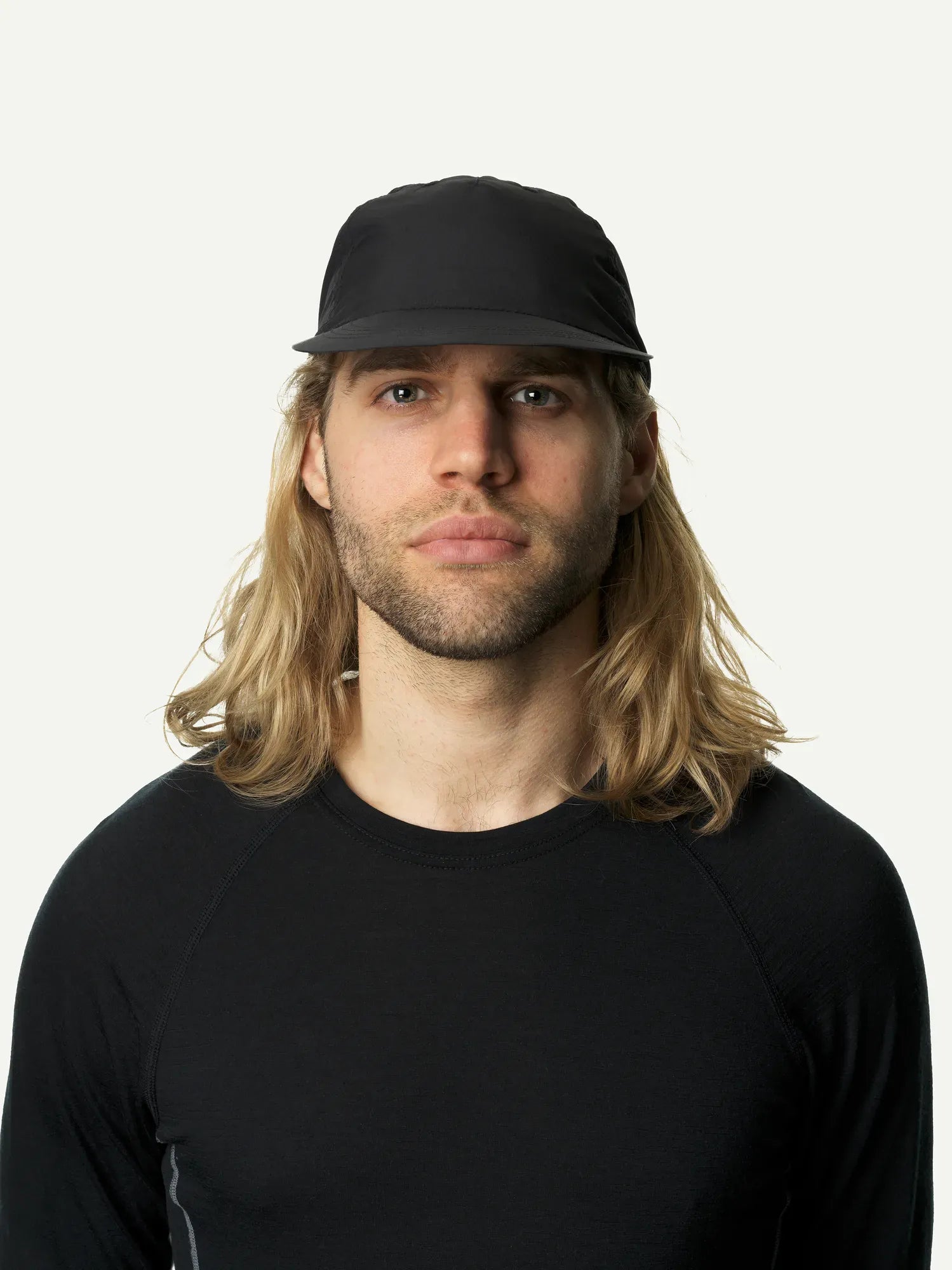 850001_900_200_Men_C9_Cap_true_black_c_low