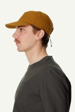 850001_G65_204_C9_Cap_greenish_gold_c_low