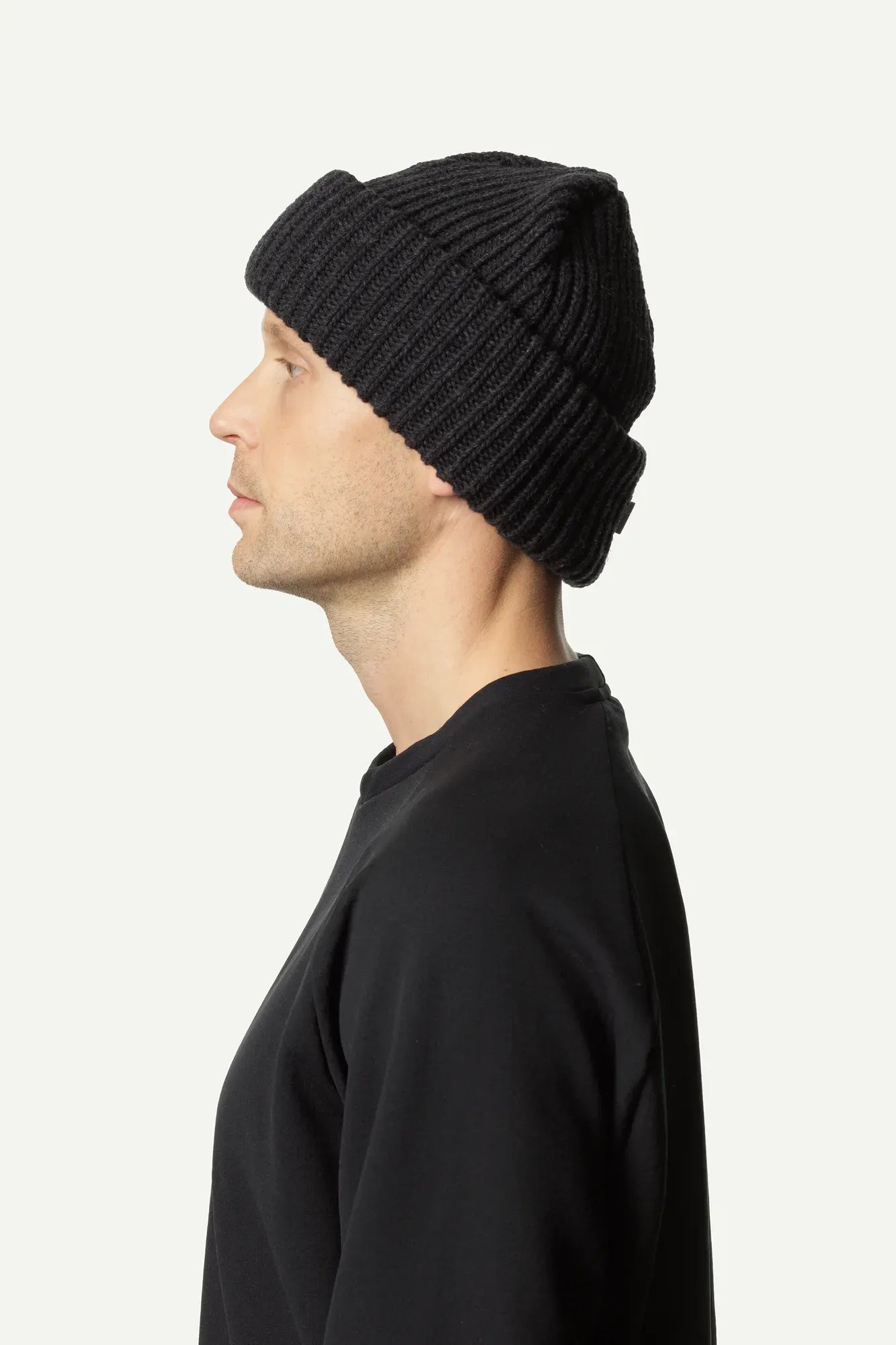 850008_910_203_Men_Big_Hat_rock_black_c_low