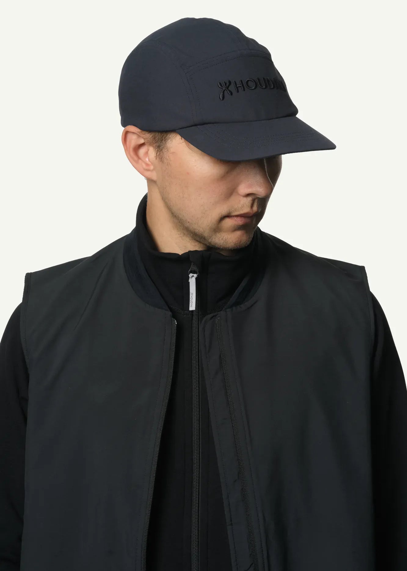 850019_G59_200_FtN_Cap_true_black_c_low