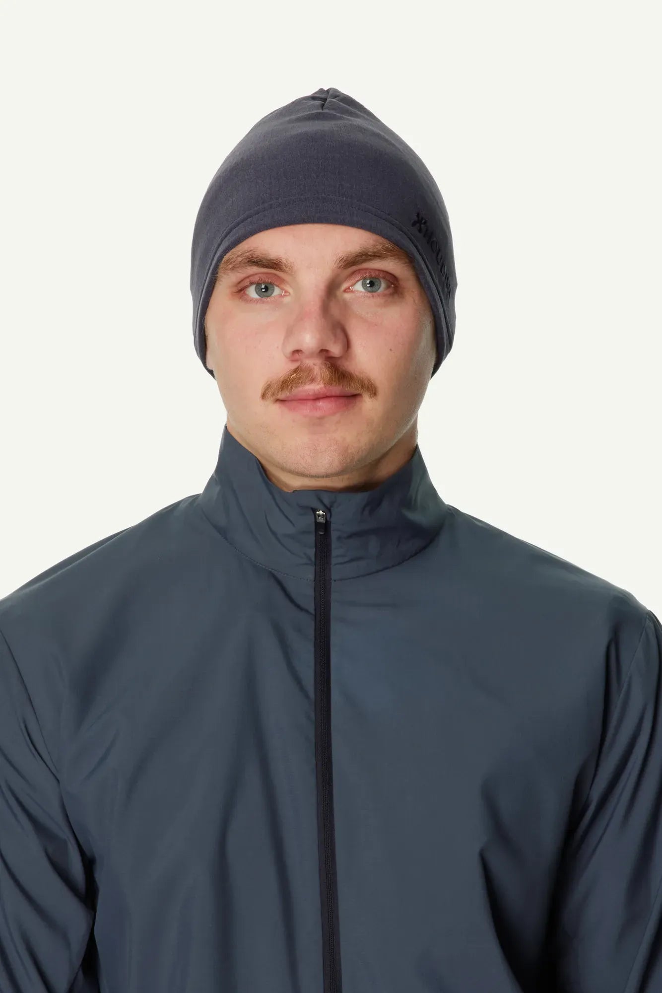850034_700_202_Aero_Hat_big_c_low