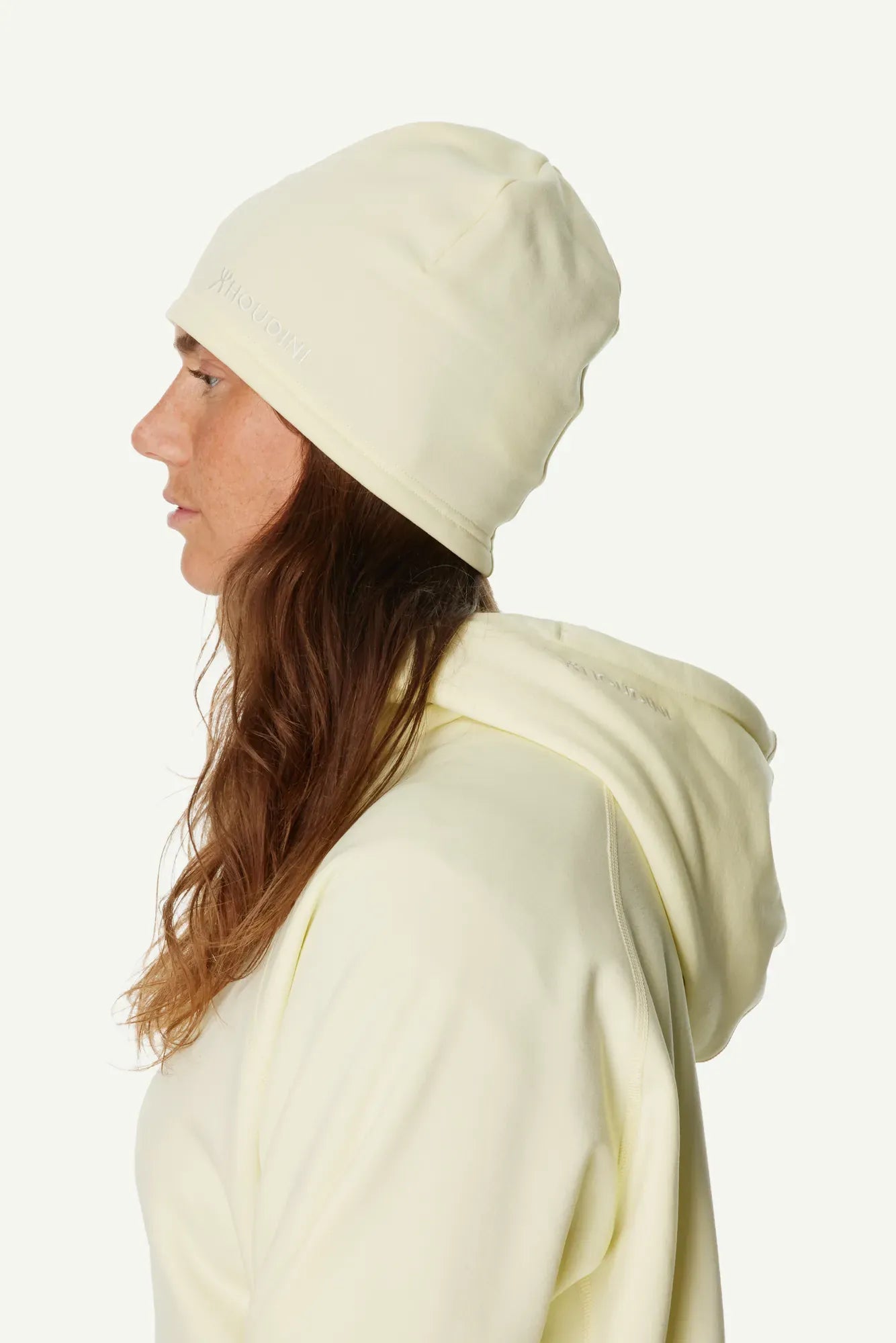 850042_H26_201_Power_Top_Hat_powder_yellow_c_low