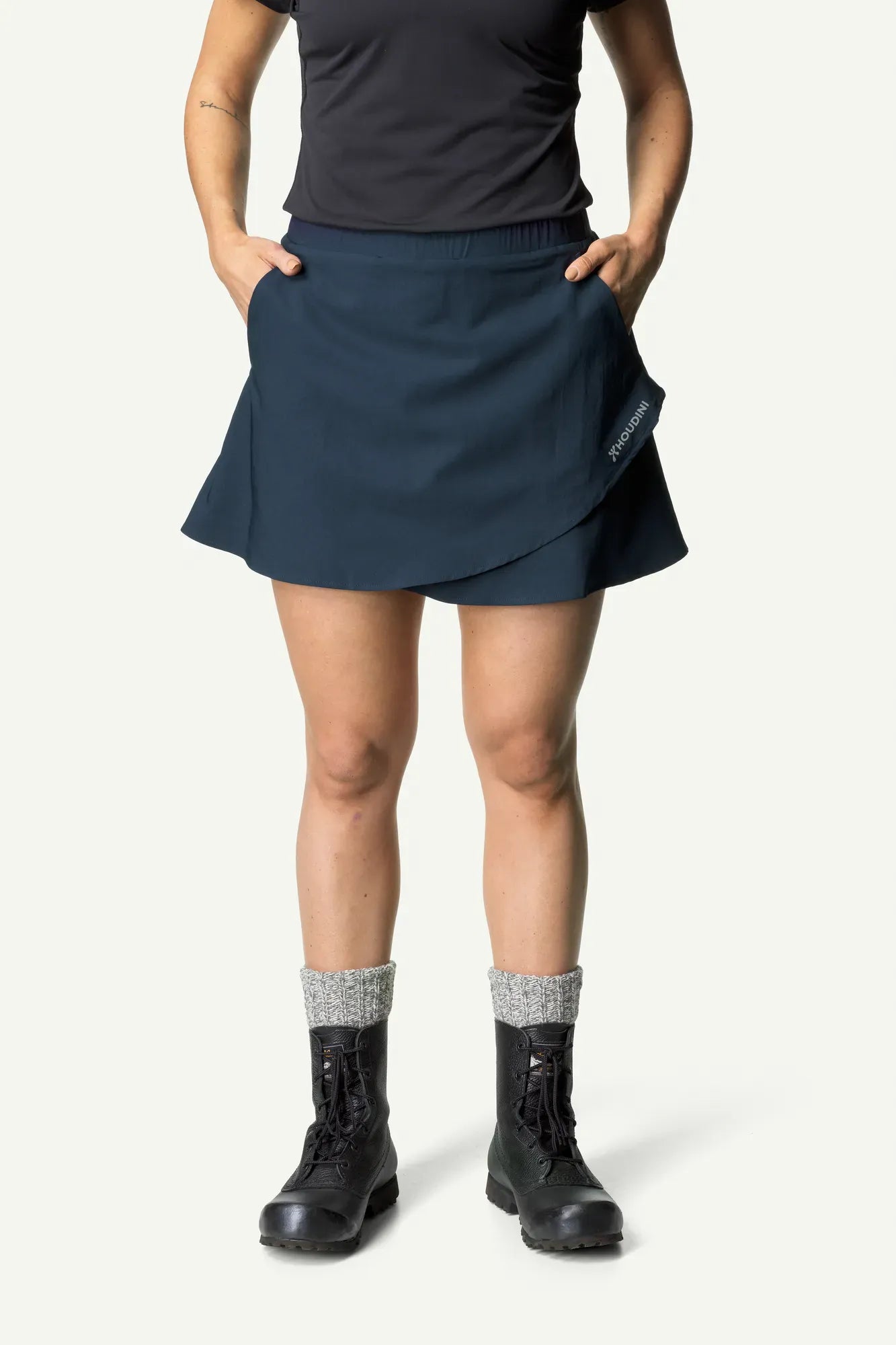 Skort för damer l ultralätt 2-i-1 kjol och shorts – Houdini Sportswear
