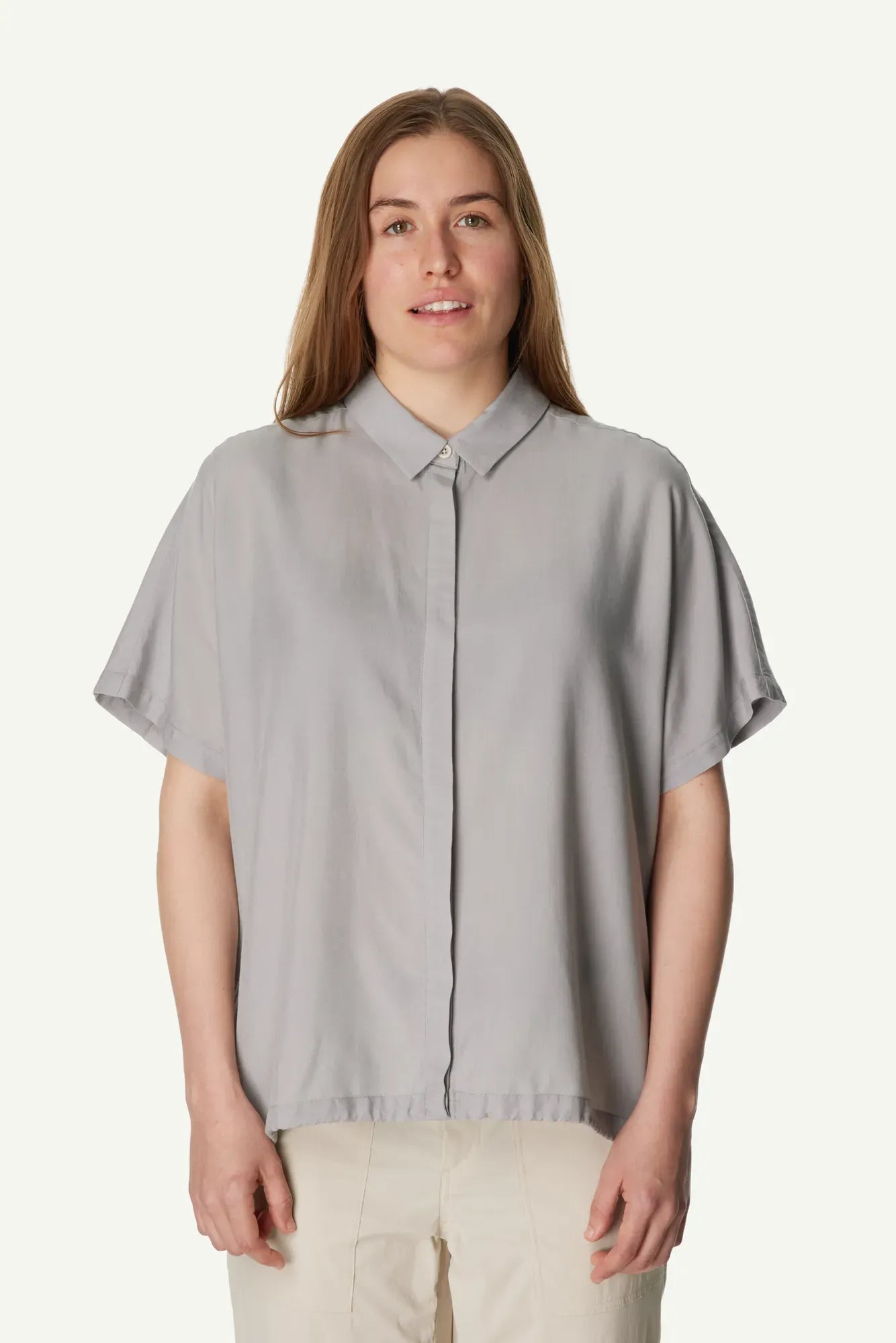 860010_A87_200_Women_Tree_Top_cloudy_gray_A112_c_low