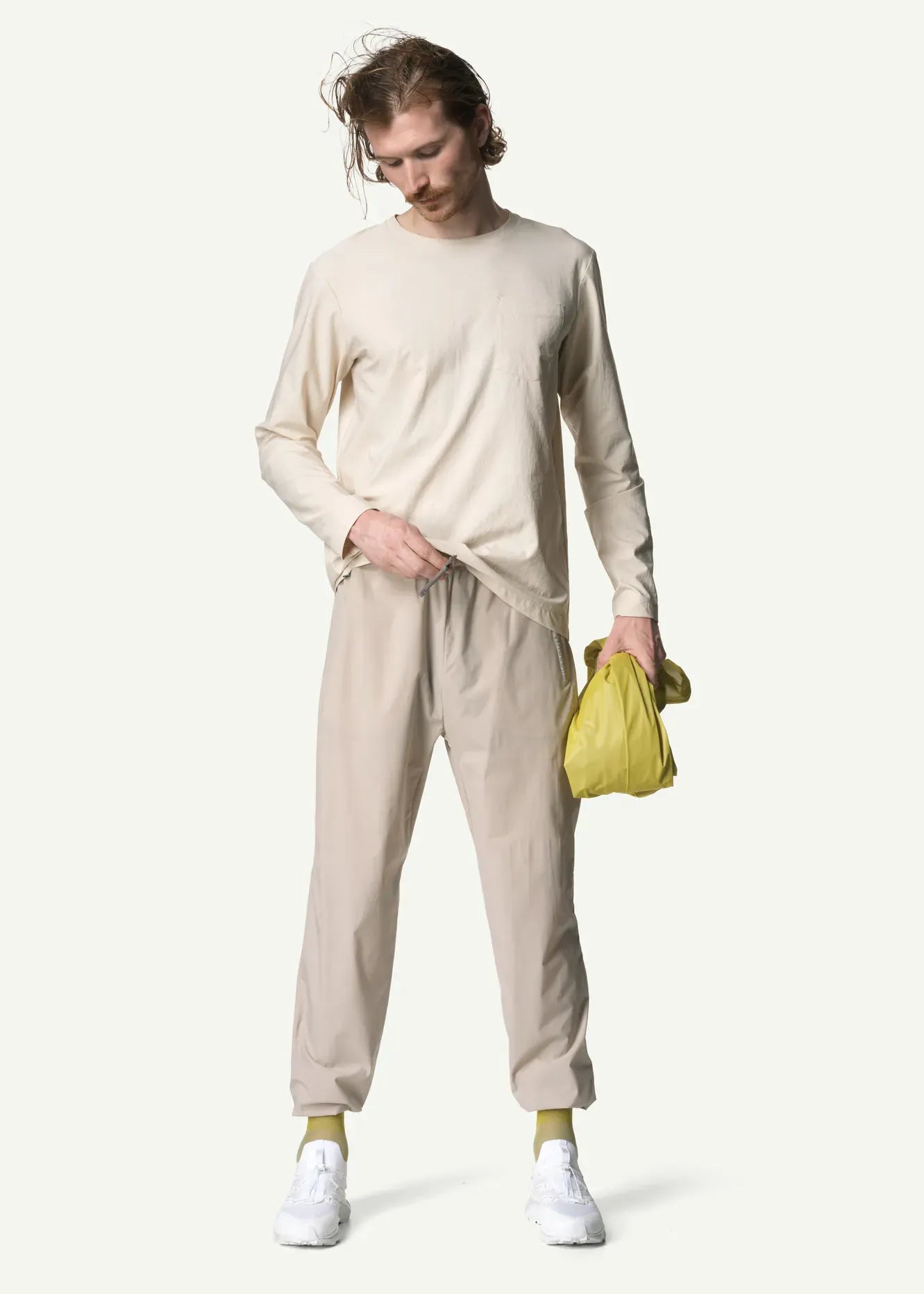 860014_148_100_Men_Pace_Light_Pants_sandstorm_C103_c_low